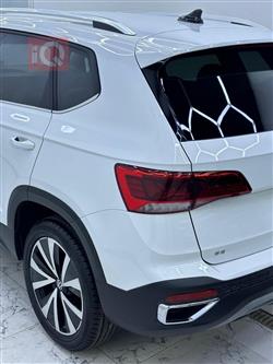 فولكسفاغن تاوس